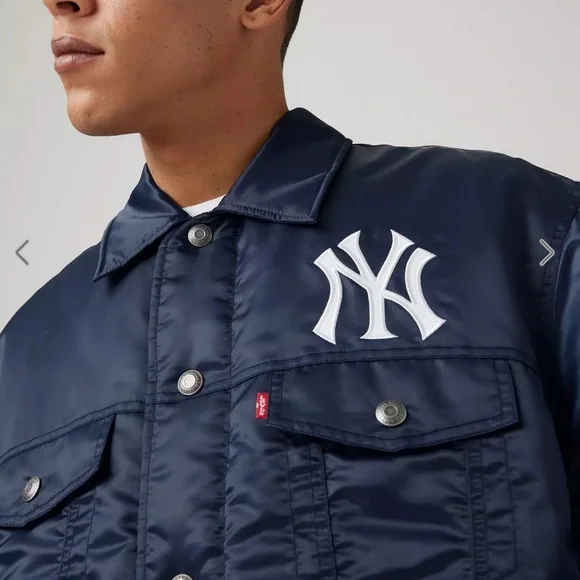 Levi’s x Starter NY Yankees Jacket NWT Size Large - Picture 2 of 16
